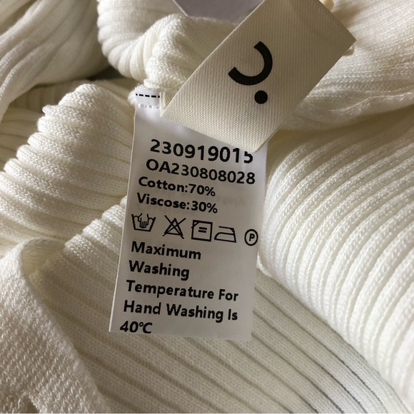 NWT Sweetest Memory button down cardigan by Commense in size XS - Picture 9 of 10